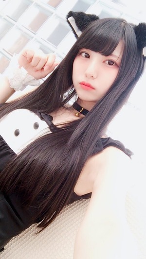 黒髪ロングな美少女のバニーメイドさんがぐうかわwwww 19