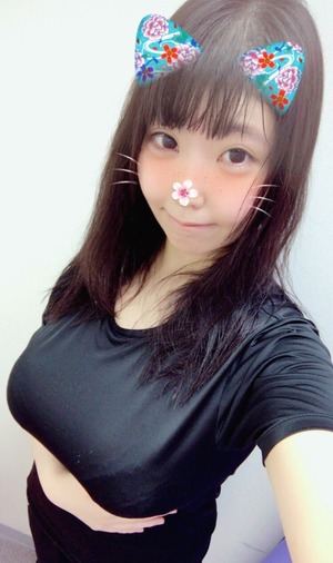 【人気記事】乳袋が凄いwwwこのセフレ顔爆乳ちゃんのオッパイ自撮りが全力すぎwww 7