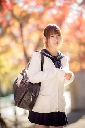 画像：清涼な空気感にグっときた制服の美少女画像！ 17枚