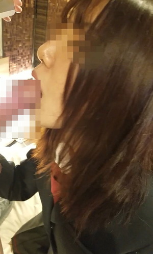管理人がグッときた制服女子のハメ撮り＆フェラチオ画像ｗｗｗ