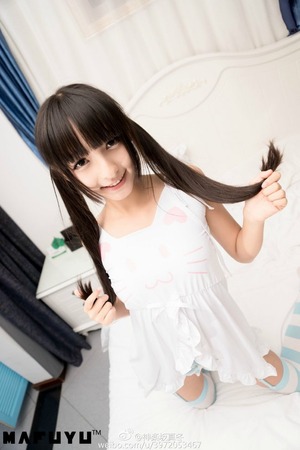 【清楚系ビッチ】ロングヘアな美少女のエロコス＆自撮りはイイね！ 14