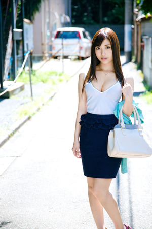 【清楚系ビッチ】このルックスで美巨乳でAV女優って最高だなwww 12