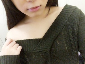 【清楚系ビッチ】黒髪JDが大学内で撮影したおっぱい出し自撮りをUPwww 2