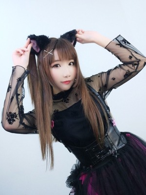 画像：【清楚系ビッチ】おっぱいデカくてカワイイコスプレイヤーの自撮りとエロコスw 10枚