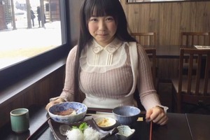 顔を埋めたくなるふくらみｗ着衣巨乳のおっぱいエロス画像！ 7