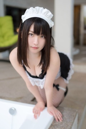 画像：【清楚系ビッチ】清潔感↑↑美少女の制服ブルマに白スク水！これはイイ！ 13枚