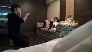 教師と円光している巨乳ＪＫビッチちゃん４Ｐセクロスでも笑顔でチ〇ポしゃぶりｗｗｗ 3