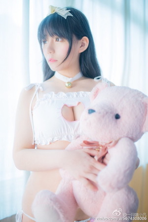 タレ目のほんわか美少女の猫ランジェリーがエロかわ！ 8