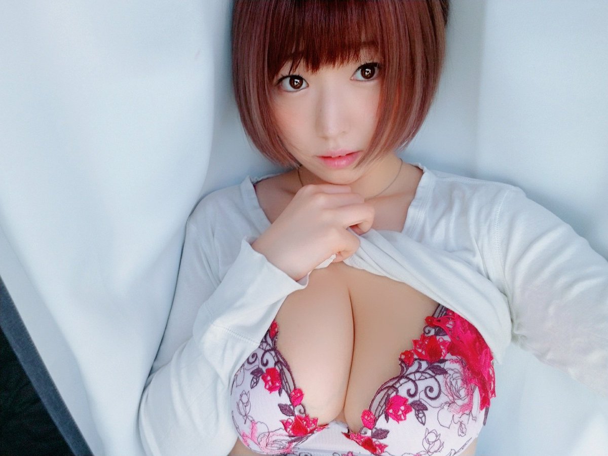村上涼子 無修正裏垢　くぱぁ　ＪＣ 人気ＡＶ女優のおっぱい自撮り＆オフショ画像！ : 清楚系ビッチのエロ画像・動画ブログ