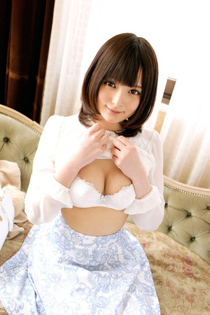 みんな大好き！恥じらいと誘い受けの洋服たくし上げ女子のエロス！ 10