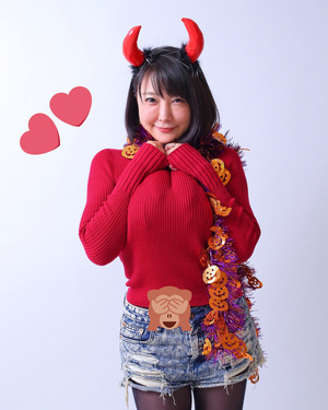  AV女優・羽生ありさちゃんの自撮りが美尻爆乳でイイ！咥えコンドームもあるよ！ 4