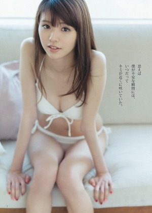 潔感とエロスが同居してるホワイトビキニ＆ホワイトランジェリーな女子画像！ 11