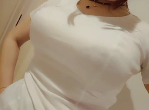 顔をうずめたくなる柔らかおっぱい！着衣巨乳ちゃん画像！ 16