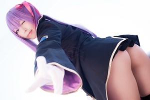 エッロいパンツで美尻アピールしてるコスプレイヤーwww 12