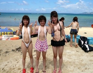 どういう状況？ｗｗｗ管理人が思わず保存してたちょっと笑えるエロ画像ｗｗｗ 2
