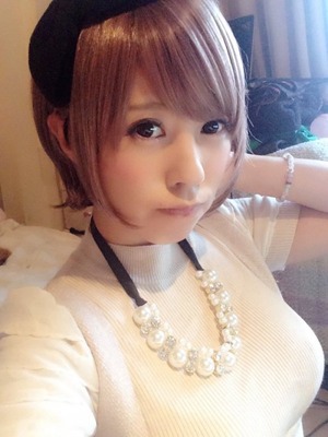  巨乳ちゃんの柔らかそうな胸の膨らみwww着衣巨乳画像！パイスラ有り！ 3