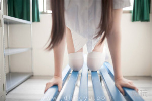 画像：【清楚系】透明感が素晴らしい制服＆スクール水着のエロス画像！ 26枚