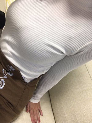 やわらかたわわ！巨乳ちゃんの着衣ニット画像！ノーブラちゃんもおるよ！ 19