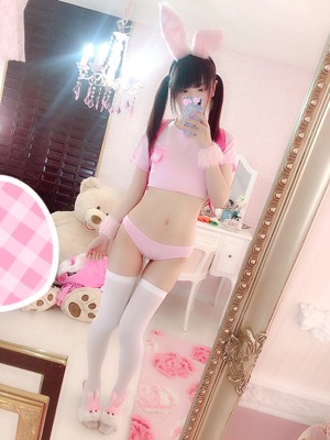 承認欲求拗らせ女子の鏡自撮りはサービス満点ですなｗｗｗ 4