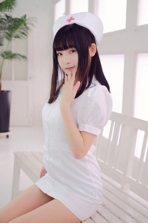 画像：【清楚系ビッチ】清潔感↑↑美少女の制服ブルマに白スク水！これはイイ！ 19枚