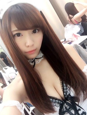 清楚系ビッチのセクロスアピール！下着やエロコスでエロ自撮り画像！ 4