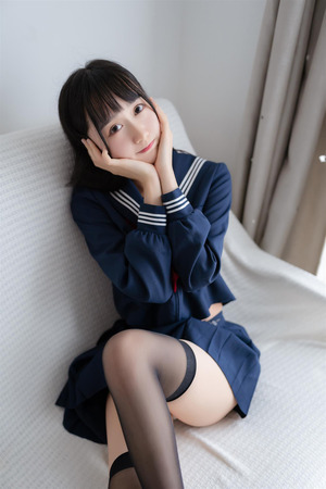 みんな大好き制服ＪＫのエロス画像！脱ぎ掛け＆パンチラ＆ふともも！ 12