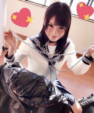 【人気記事】この顔面偏差値でお金のためにオヤジち○ぽを咥えてるという事実www