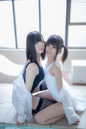 画像：【清楚系】透明感が素晴らしい制服＆スクール水着のエロス画像！ 9枚