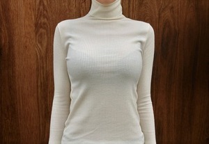やわらかたわわ！巨乳ちゃんの着衣ニット画像！ノーブラちゃんもおるよ！ 11