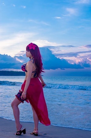 画像：マジでデカいwww外人レベルの爆乳コスプレイヤー画像！ 6枚