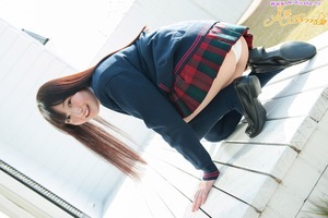 【JKビッチ】完全に狙っている股の開きぐあいwww誘い受けJKのエロス画像！ 10