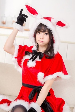 画像：パンツだけ下ろして即ハメしたいうさ耳サンタな美少女コスプレ画像www 9枚