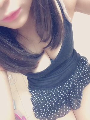 黒髪ロングなデカパイ１８歳の裏垢自撮りがたわわｗｗｗｗ 11