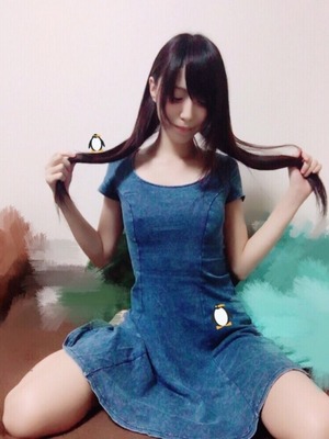 フォロワー増えるのも納得の綺麗な体した素人娘のエロ自撮り！ 19
