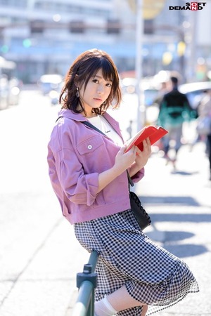 毎日AVを見てはオナニーする巨乳JDが「ご奉仕大好き♡」でセフレとして高得点な件www