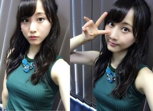 【おっぱいビッチ】巨乳女子のニットでおっぱいの形アピール画像！ 13