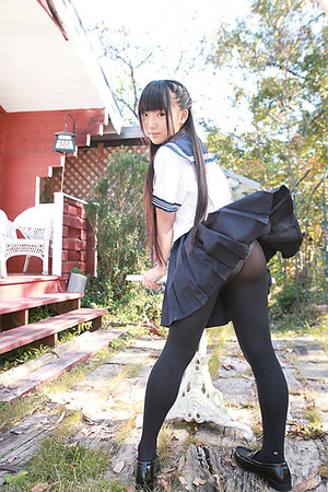 若くてかわいいお尻！グッときた制服女子のお尻画像！ 2
