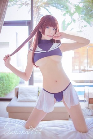ビキニに手ブラ！下乳見せつけ巨乳ちゃんの誘い受けエロスｗｗｗ 8