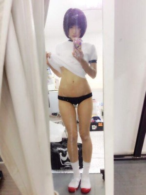 黒髪ちっぱいロリボディ・藤崎ルキノの性的すぎる自撮り！ 14