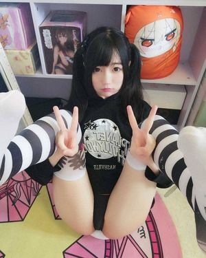 「オチ〇ポだいしゅき！♡」ビッチちゃんのダブルピース画像！ 7