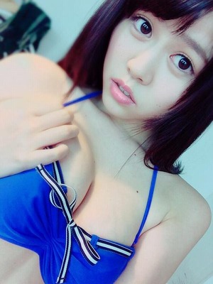 若干のヤンデレオーラがエロい爆乳ちゃんの自撮り＆水着画像！ 5