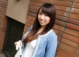  巨乳ちゃんの柔らかそうな胸の膨らみwww着衣巨乳画像！パイスラ有り！