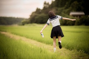 画像：【清楚系】みんな大好きな清く正しい美少女JKの透明感あふれる画像！ 9枚