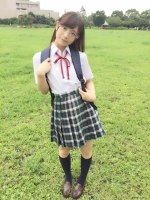 ガチでアイドルよりカワイイと言われる星奈あいちゃんの自撮りオフショ！ 6