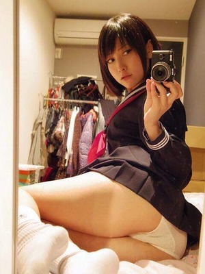黒髪ちっぱいロリボディ・藤崎ルキノの性的すぎる自撮り！ 16