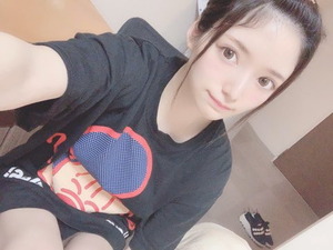 この美少女がアナルも舐めるＡＶ女優なんだからみんな見るべき！自撮り＆オフショ！ 3