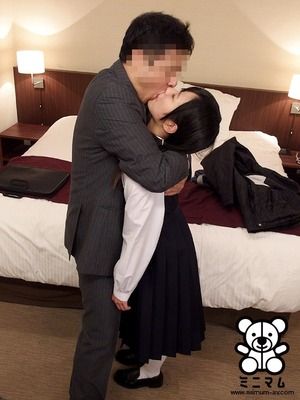 画像： 悲愴感↑↑気弱ないじめられっ子JK。担任教師の裏切りで肉便器堕ちw 4枚