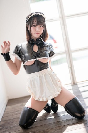 巨乳ちゃんの下乳エロス！その深い谷間にチ〇ポ突っ込みたいですな！ 1