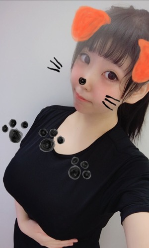 【人気記事】乳袋が凄いwwwこのセフレ顔爆乳ちゃんのオッパイ自撮りが全力すぎwww 9