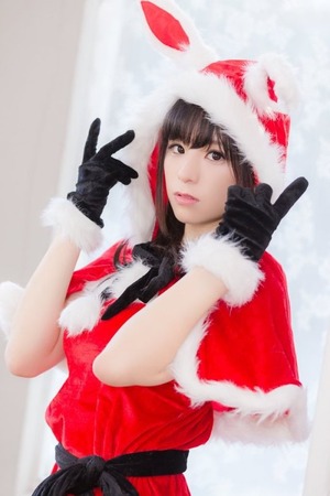 画像：パンツだけ下ろして即ハメしたいうさ耳サンタな美少女コスプレ画像www 6枚